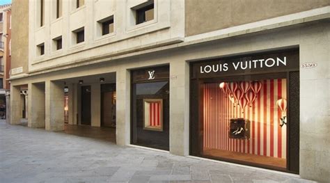 spaccio louis vuitton vicenza|Louis Vuitton venezia.